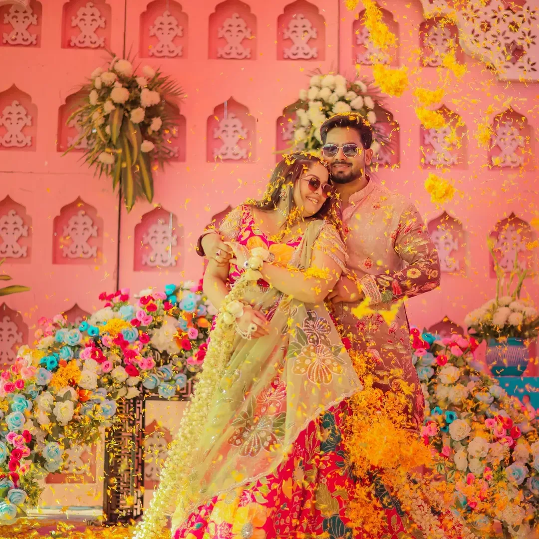 Love, laughter & a little haldi magic 💛